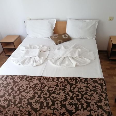Hotel Coralis 2 Западен Ефорие Екстериор снимка