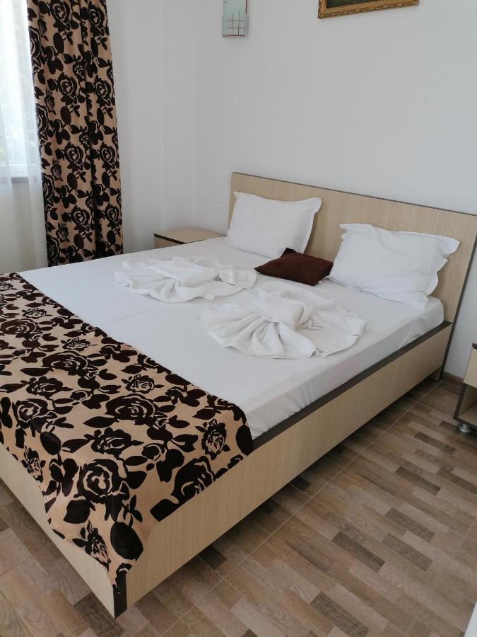Hotel Coralis 2 Западен Ефорие Екстериор снимка