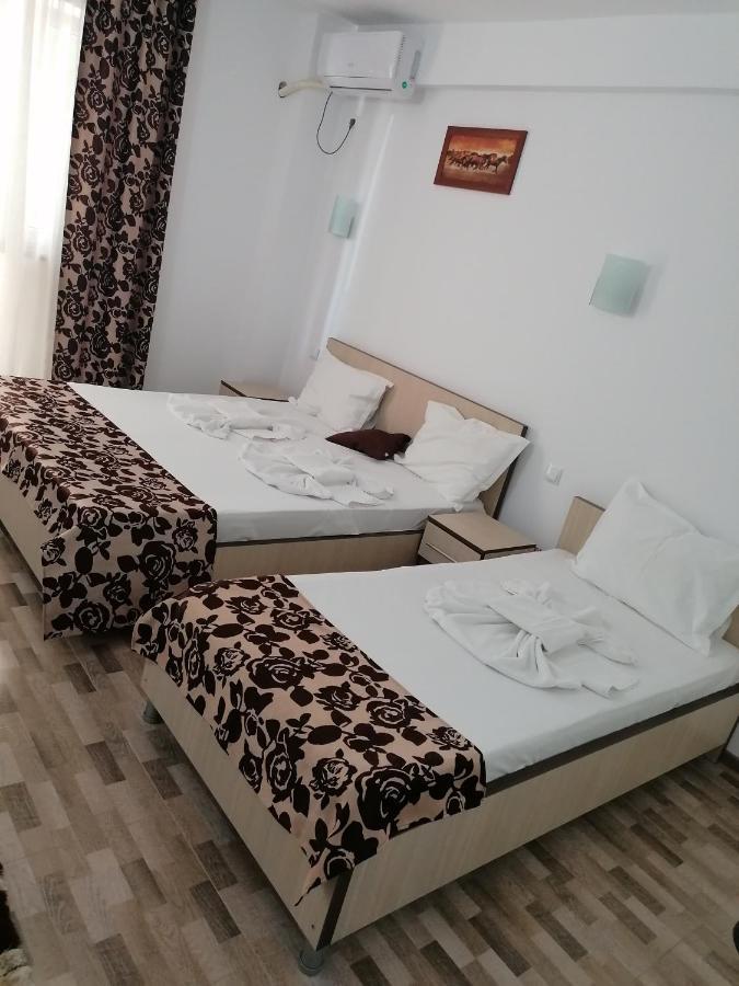 Hotel Coralis 2 Западен Ефорие Екстериор снимка